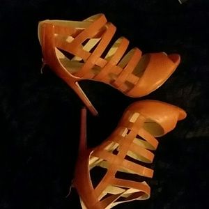 Atnevida strap heels